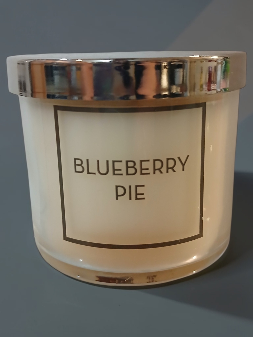 Blueberry Pie Scented Candle - White